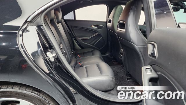 Mercedes-Benz CLA-Class CLA200 d