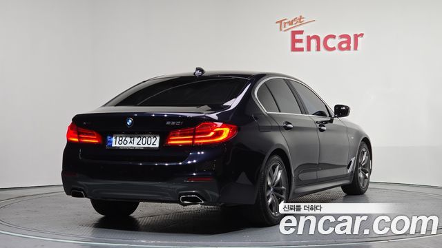 BMW 5-Series 530i xDrive M Sport Package Plus