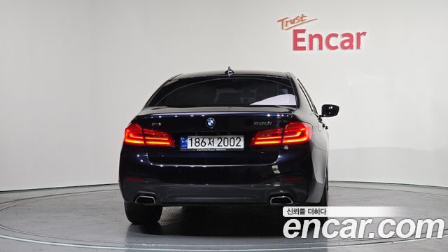 BMW 5-Series 530i xDrive M Sport Package Plus