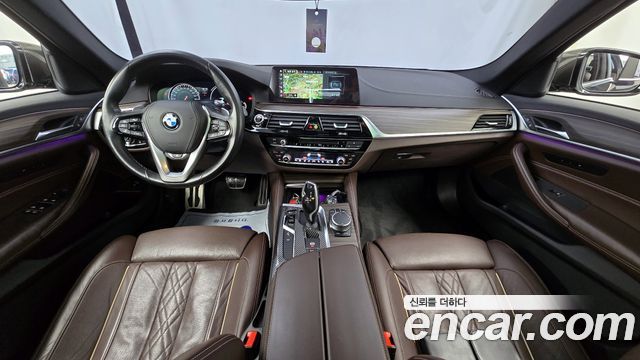BMW 5-Series 530i xDrive M Sport Package Plus