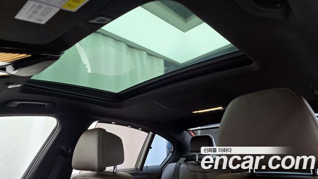 BMW 5-Series 530i xDrive M Sport Package Plus