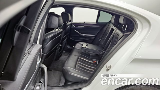 BMW 5-Series 520i M Sport