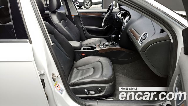 Audi A4 30 TDI Dynamic