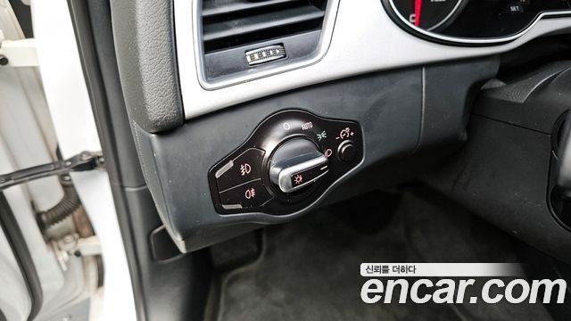 Audi A4 30 TDI Dynamic