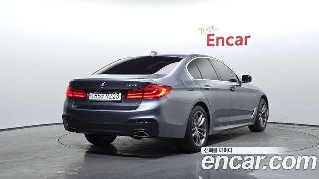 BMW 5-Series 520d xDrive M Sport Package Plus