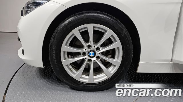 BMW 3-Series 320d