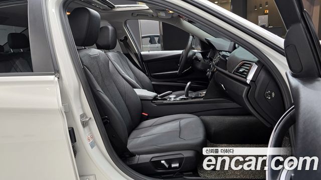BMW 3-Series 320d