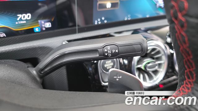 Mercedes-Benz CLA-Class CLA250 4MATIC