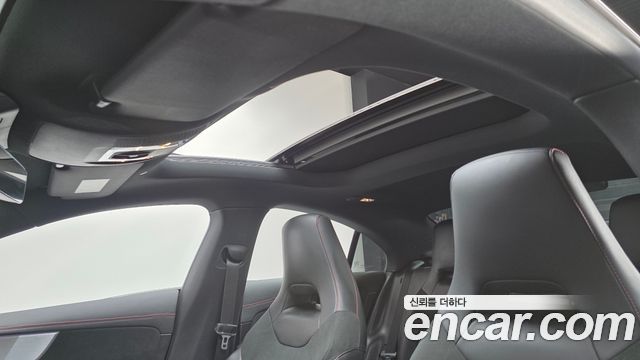 Mercedes-Benz CLA-Class CLA250 4MATIC