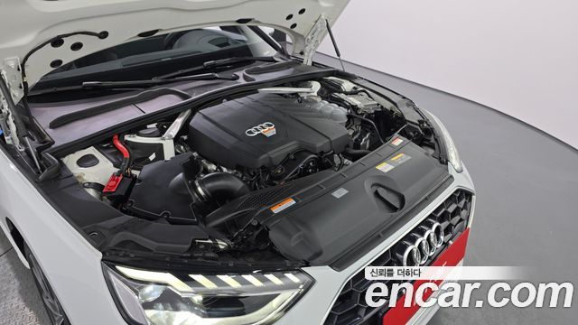 Audi A4 40 TFSI Premium