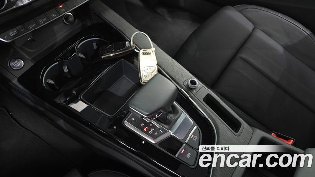 Audi A4 40 TFSI Premium