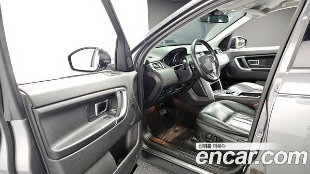 Land Rover Discovery Sport 2.0 TD4 SE