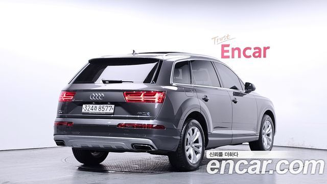 Audi Q7 45 TFSI Quattro