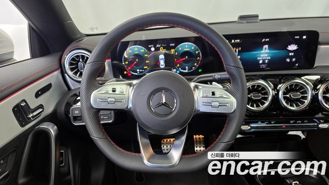 Mercedes-Benz CLA-Class CLA250 4MATIC