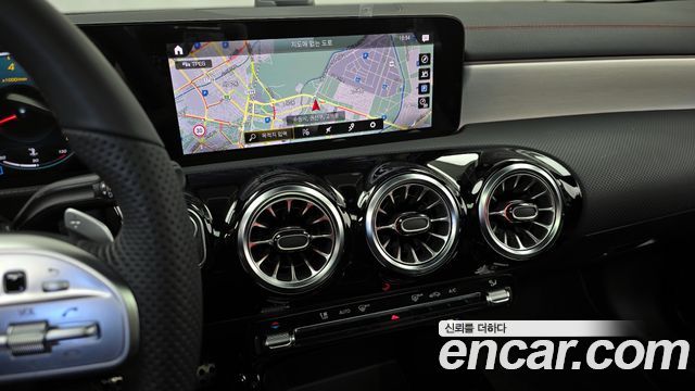 Mercedes-Benz CLA-Class CLA250 4MATIC