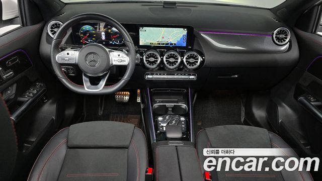 Mercedes-Benz GLA-Class GLA250 4MATIC