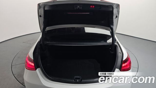 Mercedes-Benz C-Class C300 4MATIC Avantgarde