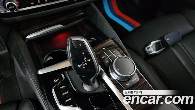 BMW 5-Series 520i M Sport