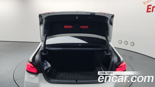 BMW 5-Series 520i M Sport
