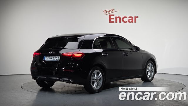Mercedes-Benz A-Class A220 Hatchback