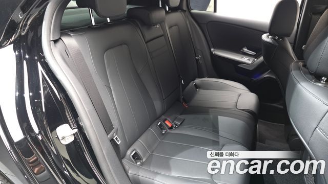 Mercedes-Benz A-Class A220 Hatchback