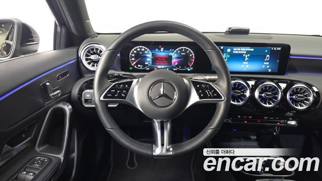 Mercedes-Benz A-Class A220 Hatchback