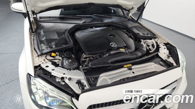 Mercedes-Benz C-Class C200 Cabriolet