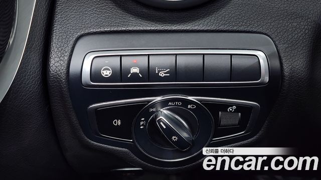 Mercedes-Benz C-Class C200 Cabriolet