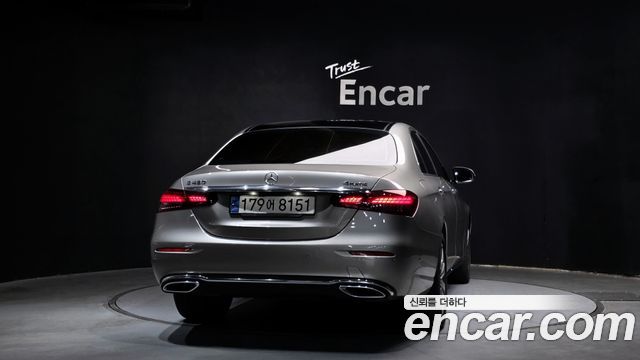 Mercedes-Benz E-Class E450 4MATIC Exclusive
