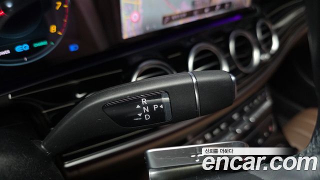 Mercedes-Benz E-Class E450 4MATIC Exclusive