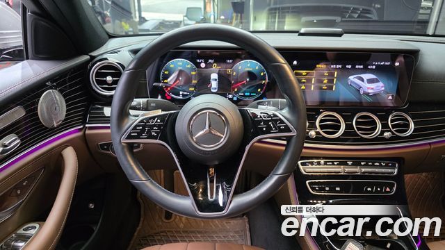 Mercedes-Benz E-Class E450 4MATIC Exclusive
