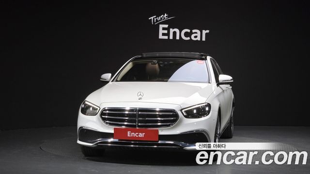 Mercedes-Benz E-Class E450 4MATIC Exclusive