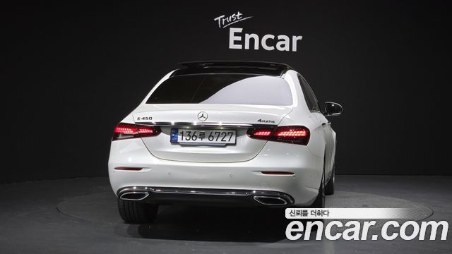 Mercedes-Benz E-Class E450 4MATIC Exclusive