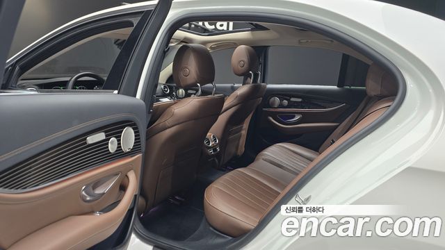 Mercedes-Benz E-Class E450 4MATIC Exclusive