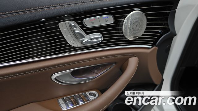 Mercedes-Benz E-Class E450 4MATIC Exclusive