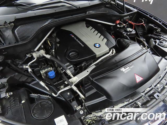 BMW X6 M50d