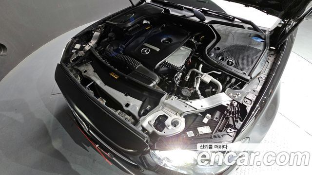 Mercedes-Benz E-Class E250 AMG Line