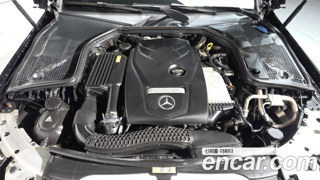 Mercedes-Benz C-Class C200 Avantgarde