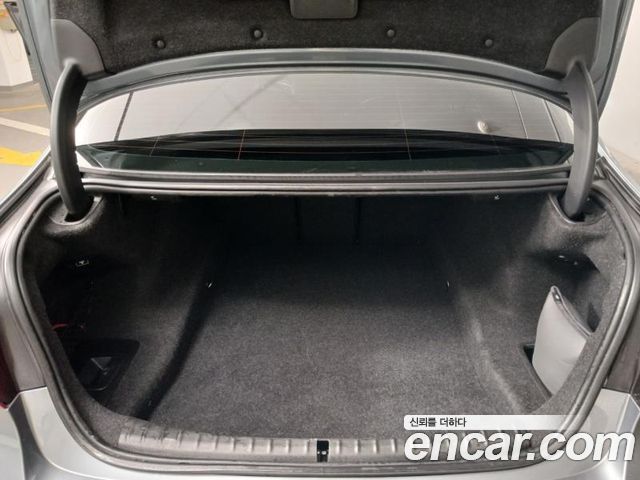 BMW 5-Series 520d xDrive M Sport Package Plus