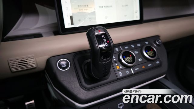 Land Rover Defender 110 D300 HSE