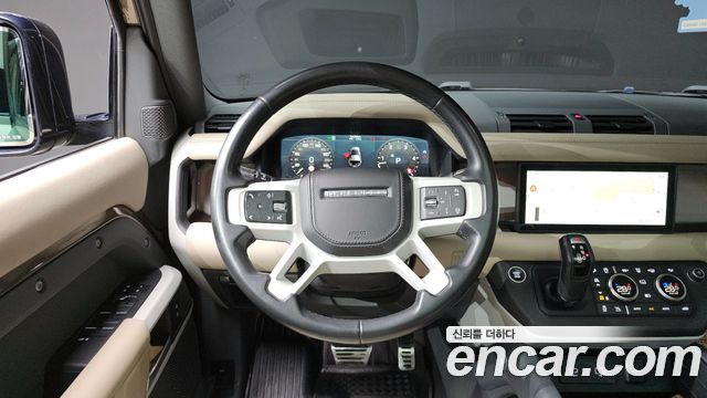 Land Rover Defender 110 D300 HSE