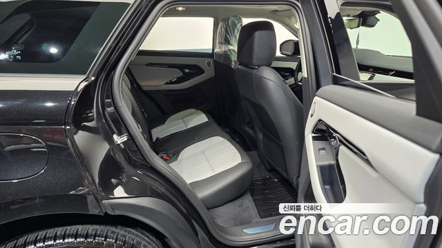 Land Rover Range Rover Evoque P250 Dynamic SE