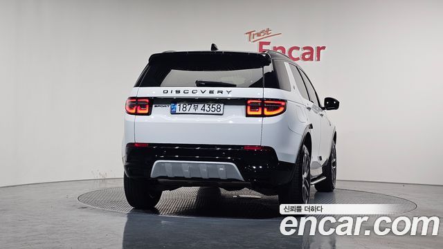 Land Rover Discovery Sport P250 Dynamic SE