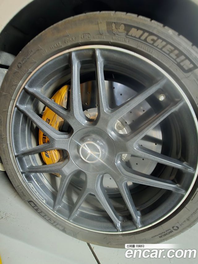 Mercedes-Benz S-Class S63AMG 4MATIC+ Performance Edition