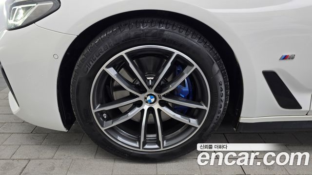 BMW 5-Series 520i M Sport
