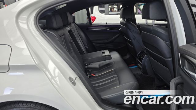 BMW 5-Series 520i M Sport