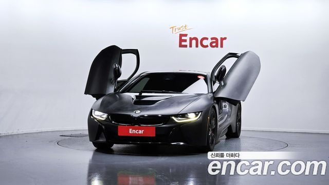 BMW i8 Coupe