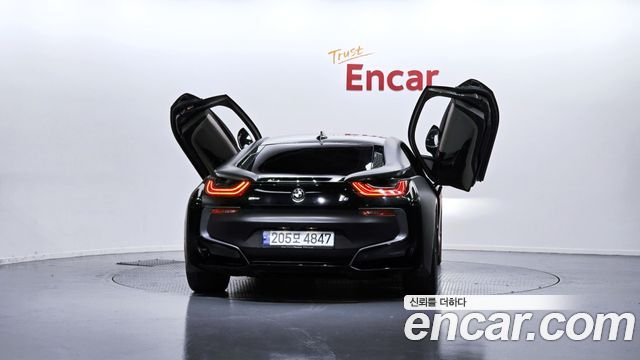 BMW i8 Coupe