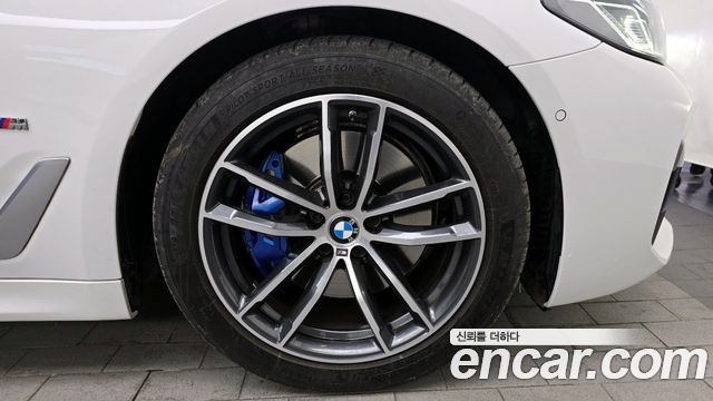 BMW 5-Series 520i M Sport