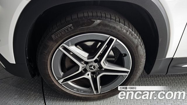 Mercedes-Benz GLB-Class GLB250 4MATIC